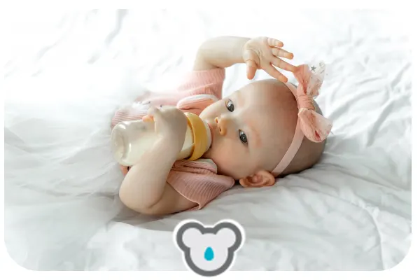 شیر خوردن نوزاد تا ۶ ماهگی